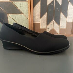 ECCO Black Slip On Comfort Wedge Shoes EU 39 New Without Tags